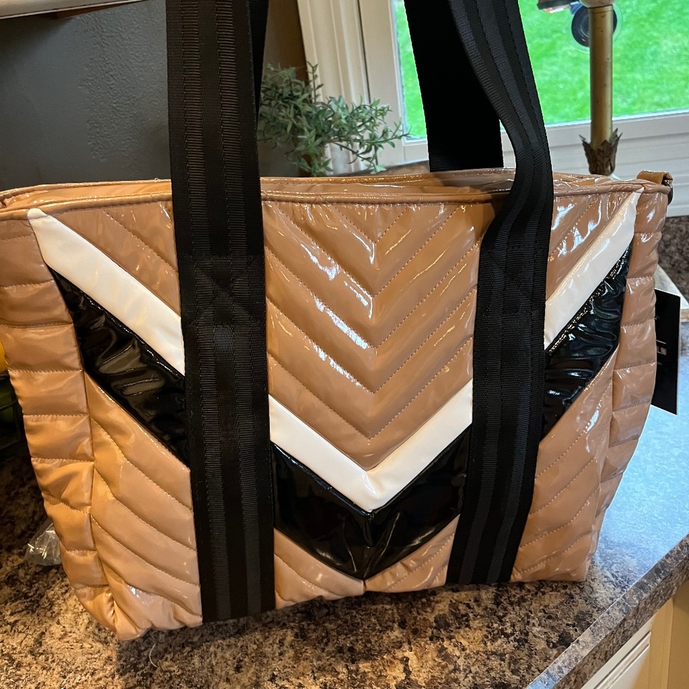 Think Royln Chevron Nude Tote NWT